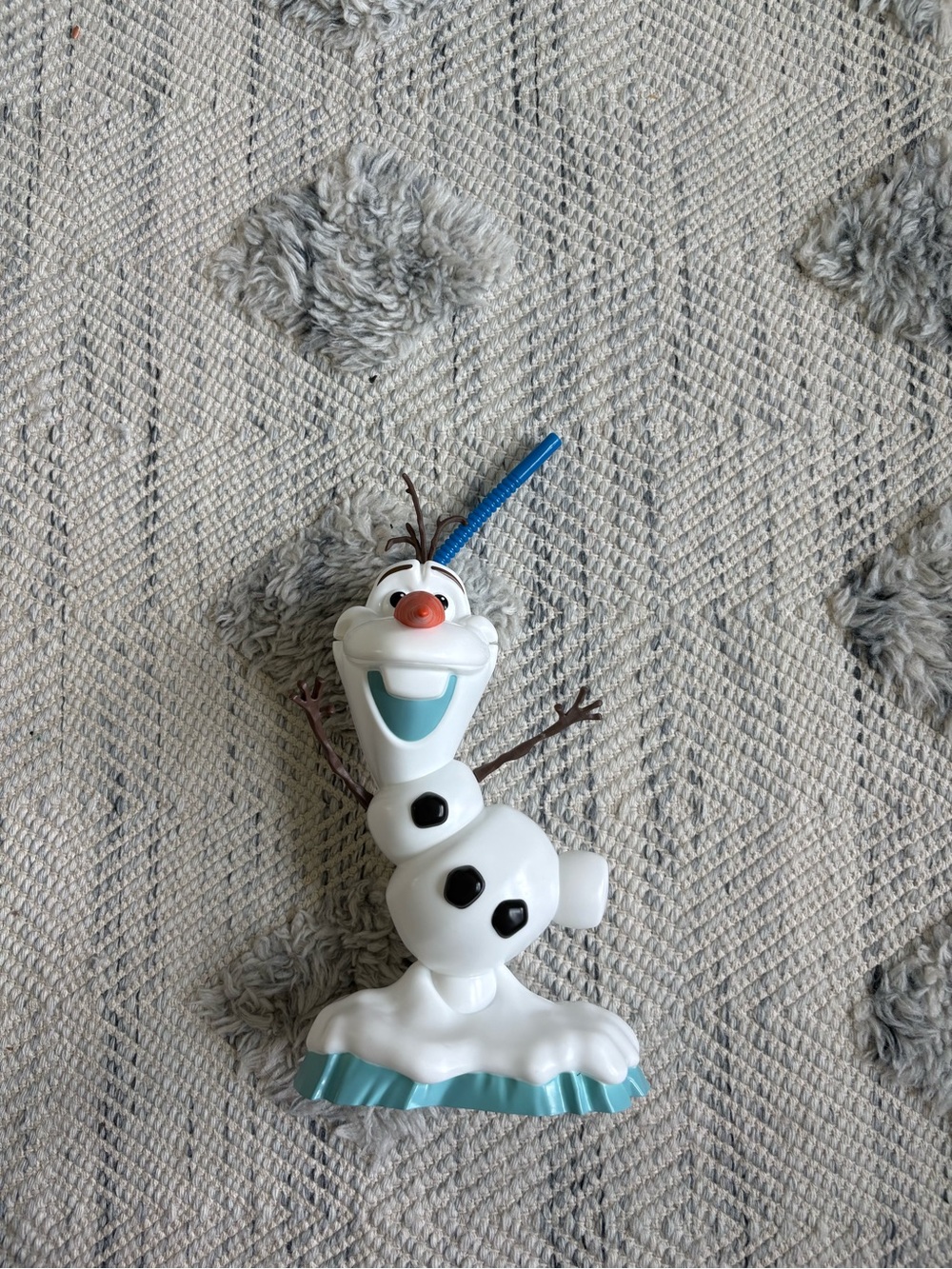 Olaf - Picture 2 of 5